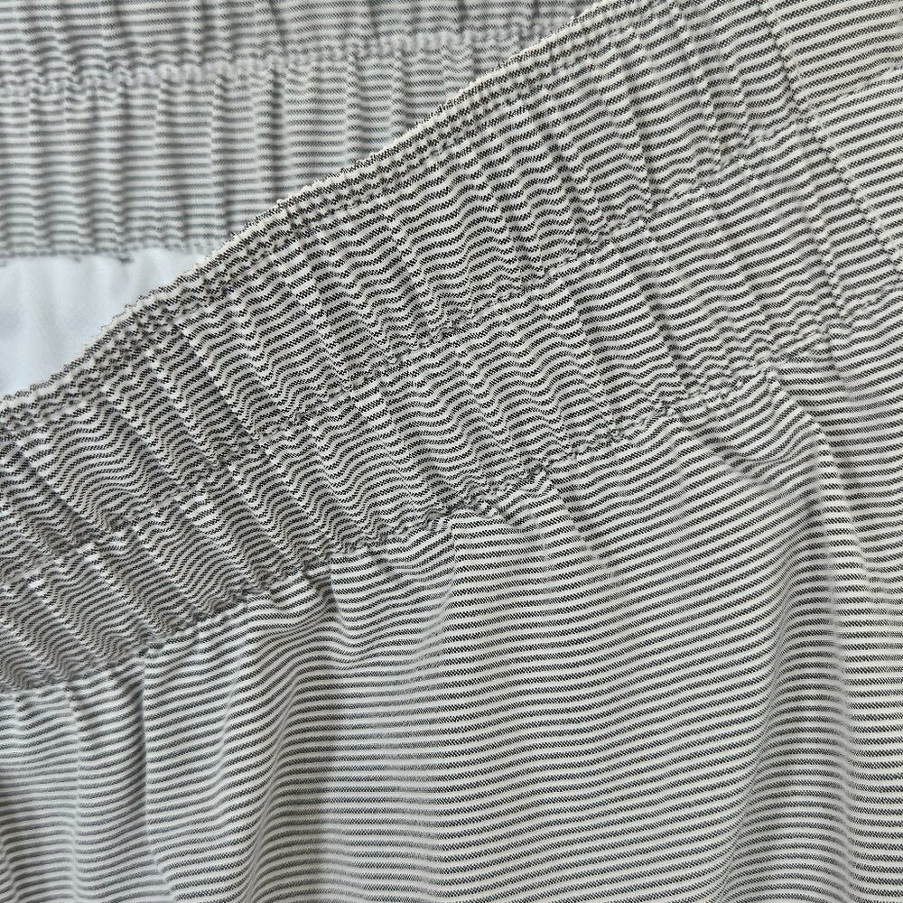 Running Shorts - Picture 3 of 4